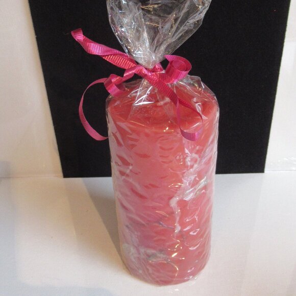 Iridescent Fairy Candle,  Hand Painted, Helen Radok, Red, Nature, Theme - Picture 3 of 4